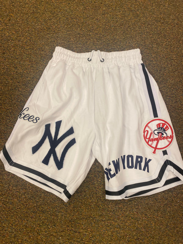 Pro standard team shorts