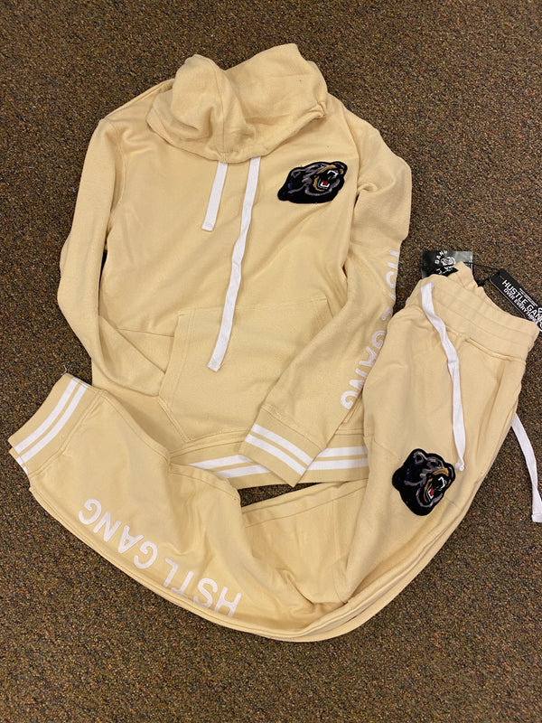 Hustle Gang sweatsuit