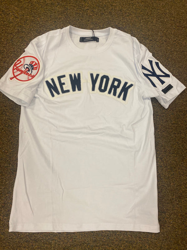 Pro standard pro team shirt